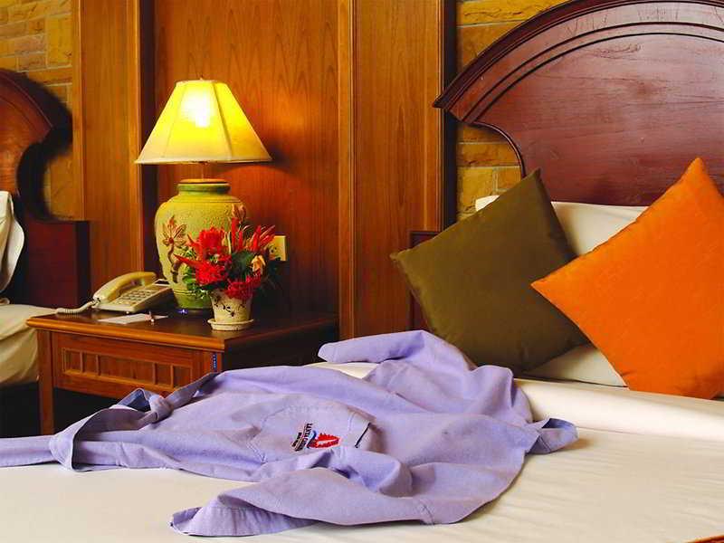 קו לנטה Lanta Casuarina Beach Resort - Sha Plus מראה חיצוני תמונה